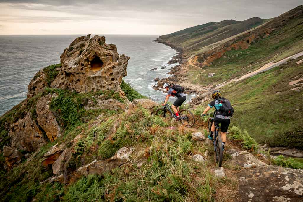 Freedom MTB adventure on the Basque Coast